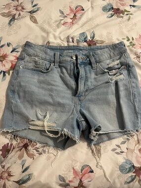 Old Navy Light Wash Distressed Jean Shorts